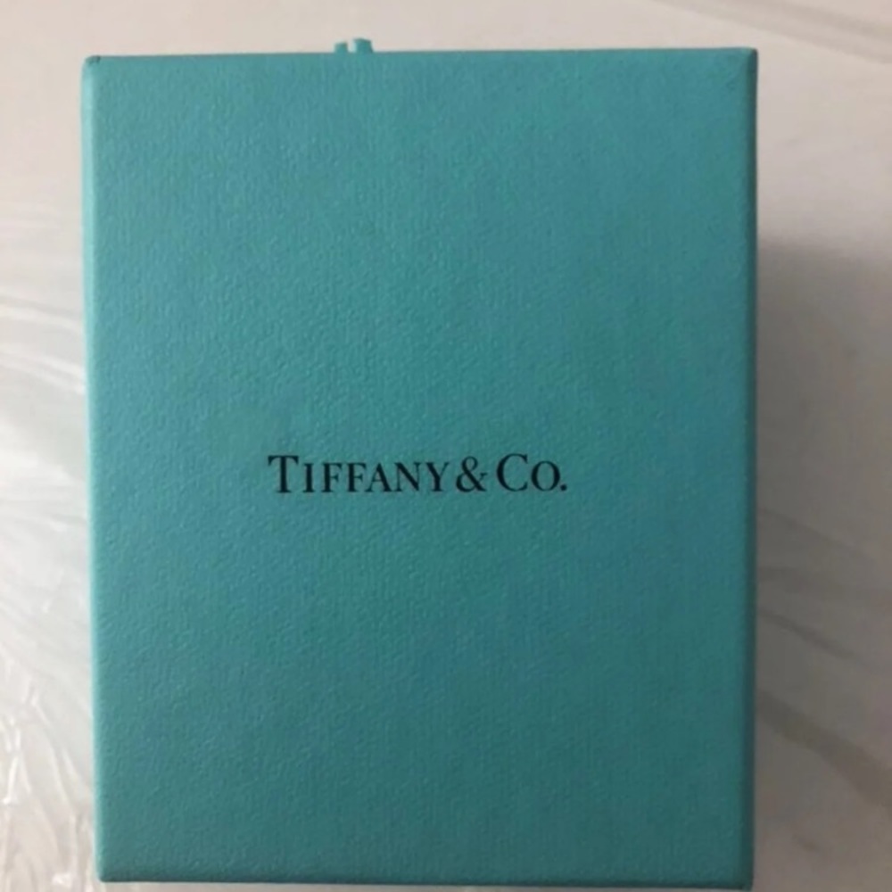 Tiffany Key Pendant with three diamonds